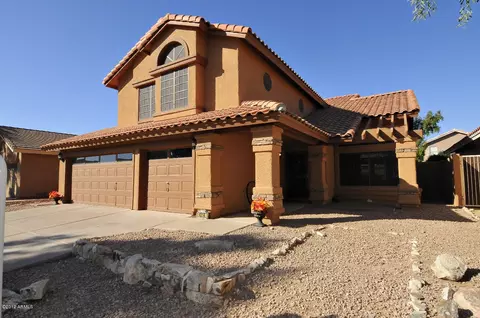 4214 E Silverwood Dr, Phoenix, AZ 85048 photo 2
