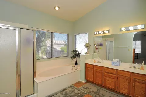 4214 E Silverwood Dr, Phoenix, AZ 85048 photo 25