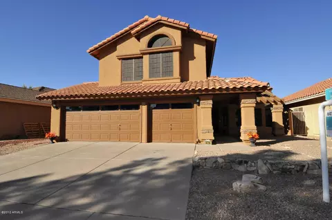 4214 E Silverwood Dr, Phoenix, AZ 85048 photo 1