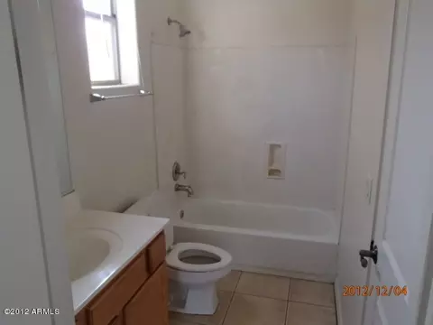 924 E Julian Dr, Gilbert, AZ 85295 photo 8