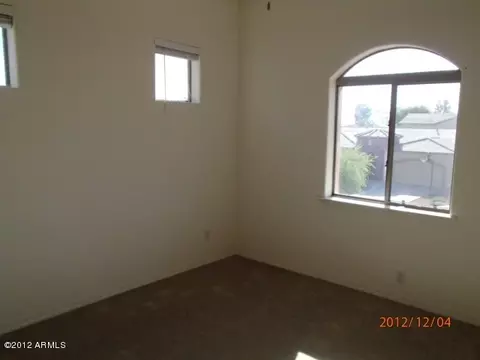 924 E Julian Dr, Gilbert, AZ 85295 photo 11