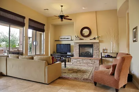 2122 E Beth Dr, Phoenix, AZ 85042 photo 7