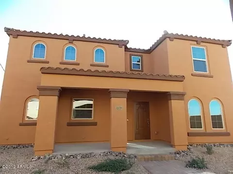 2252 S Buckaroo Trl, Gilbert, AZ 85295 photo 2