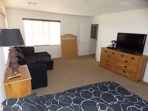 2252 S Buckaroo Trl, Gilbert, AZ 85295 photo 11