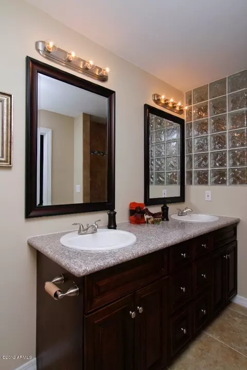 1925 E Inca Cir, Mesa, AZ 85203 photo 14
