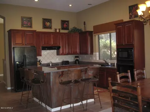 3316 E Ashurst Dr, Phoenix, AZ 85048 photo 2