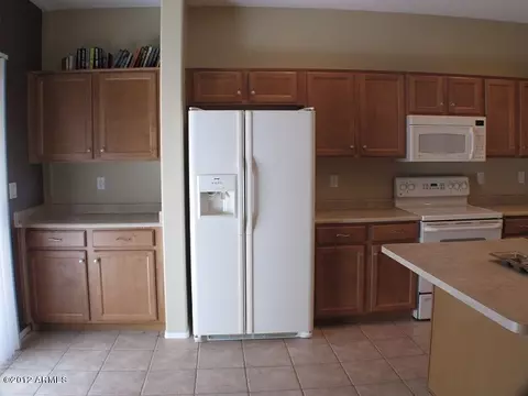4475 E Warbler Ct, Gilbert, AZ 85297 photo 5
