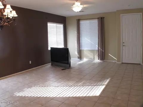 4475 E Warbler Ct, Gilbert, AZ 85297 photo 2