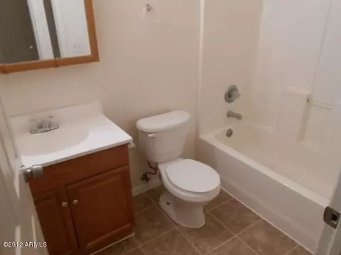 2512 E Jones Ave, Phoenix, AZ 85040 photo 8