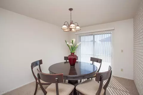 937 E Manhatton Dr, Tempe, AZ 85282 photo 4