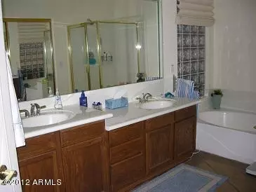 4661 E Des Moines St, Mesa, AZ 85205 photo 8