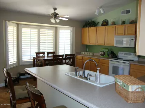 2080 S Constellation Way, Gilbert, AZ 85295 photo 9