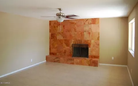 2209 E Claire Dr, Phoenix, AZ 85022 photo 3