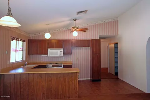956 E Huber St, Mesa, AZ 85203 photo 6