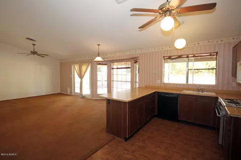 956 E Huber St, Mesa, AZ 85203 photo 8