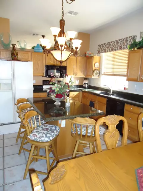 489 E Redondo Dr, Gilbert, AZ 85296 photo 1