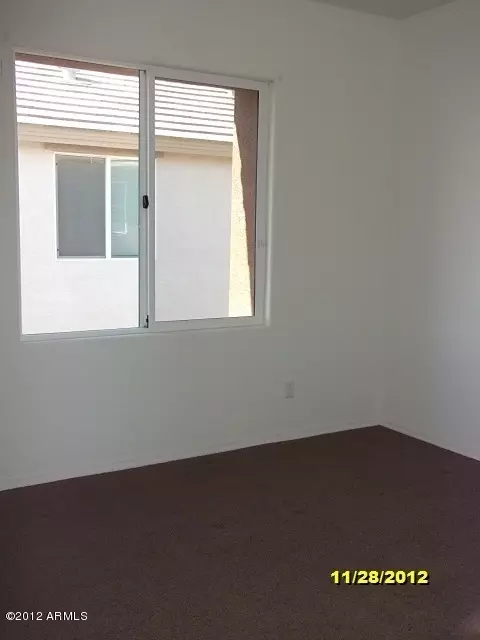 3480 E Comstock Dr, Gilbert, AZ 85296 photo 9