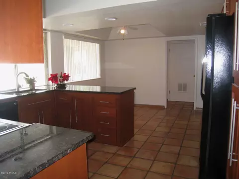 2202 E State Ave, Phoenix, AZ 85020 photo 8