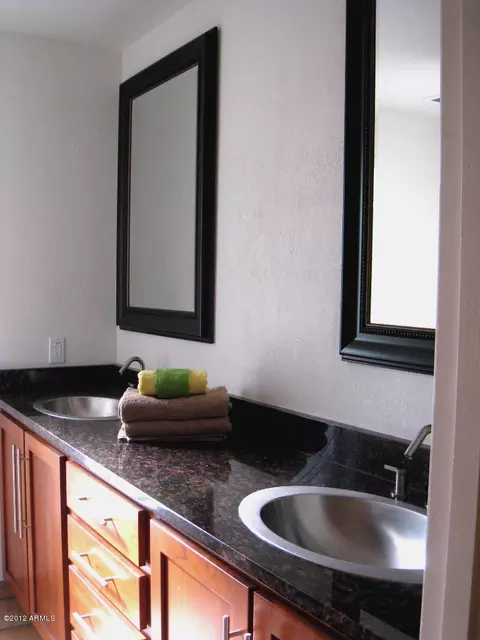 2202 E State Ave, Phoenix, AZ 85020 photo 11