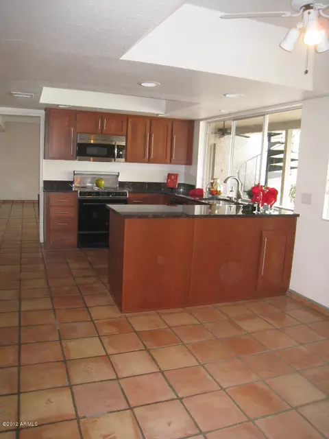 2202 E State Ave, Phoenix, AZ 85020 photo 9