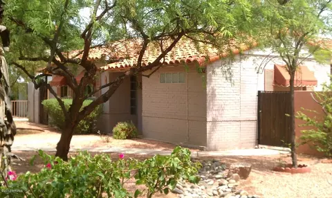 602 E San Juan Ave, Phoenix, AZ 85012 photo 2
