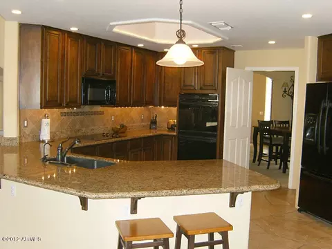 2030 E Glenn Dr, Phoenix, AZ 85020 photo 13