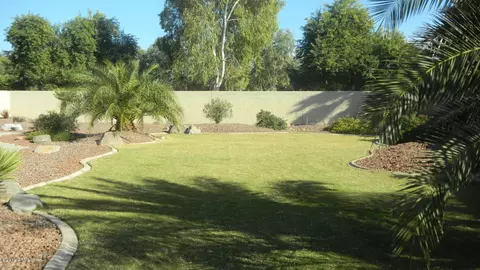 200 E Canyon Creek Dr, Gilbert, AZ 85295 photo 9