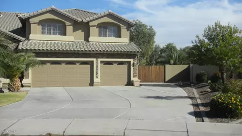 200 E Canyon Creek Dr, Gilbert, AZ 85295 photo 2