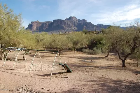 891 N Roadrunner Rd, Apache Junction, AZ 85119 photo 27