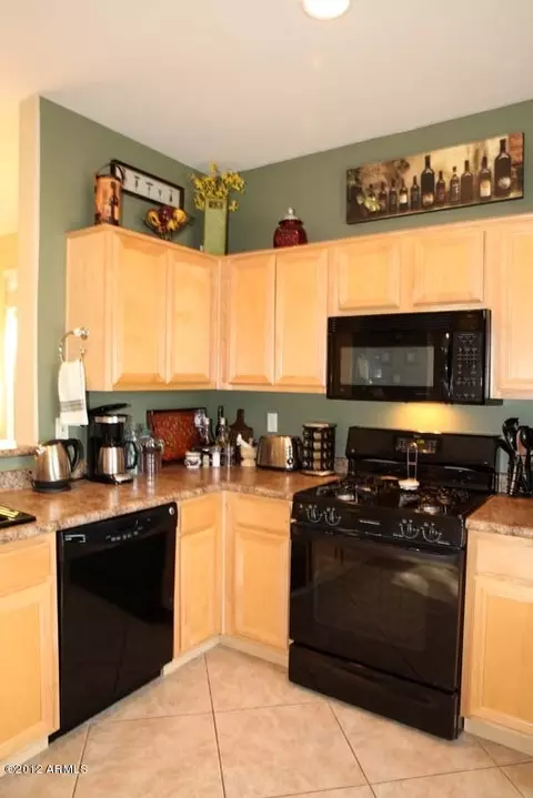 7264 E Northridge St, Mesa, AZ 85207 photo 4