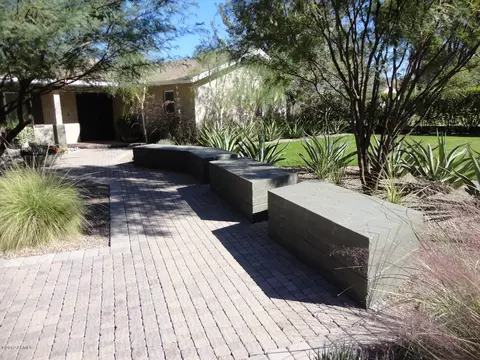 342 W Harmont Dr, Phoenix, AZ 85021 photo 2