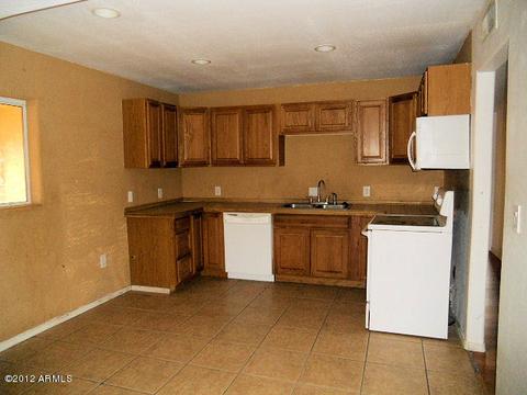 1900 S Mariposa Rd, Apache Junction, AZ 85119 photo 2