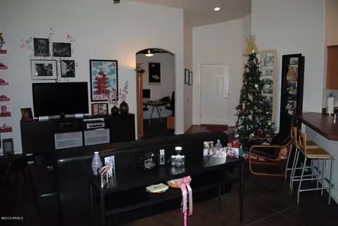 3303 E Maldonado Dr, Phoenix, AZ 85042 photo 5