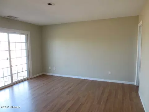 2212 E Coghlan Pl, Phoenix, AZ 85028 photo 7