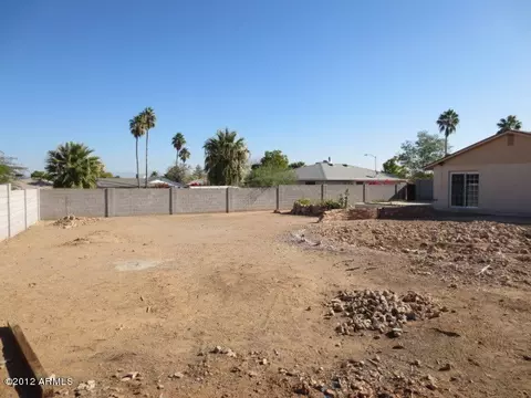 2212 E Coghlan Pl, Phoenix, AZ 85028 photo 11