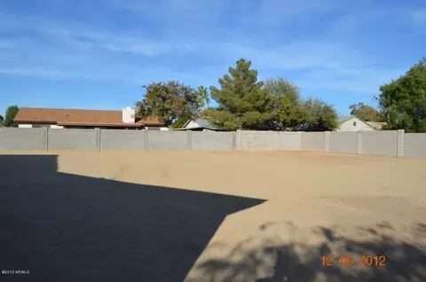 2432 E Grovers Ave, Phoenix, AZ 85032 photo 4