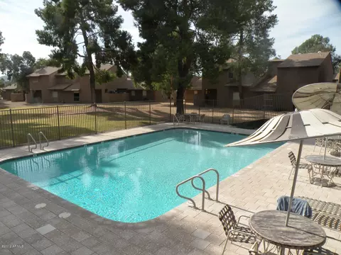 252 E Betty Elyse Ln, Phoenix, AZ 85022 photo 20