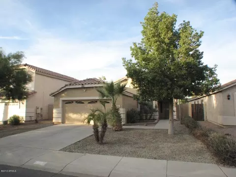 876 E Baylor Ln, Gilbert, AZ 85296 photo 4