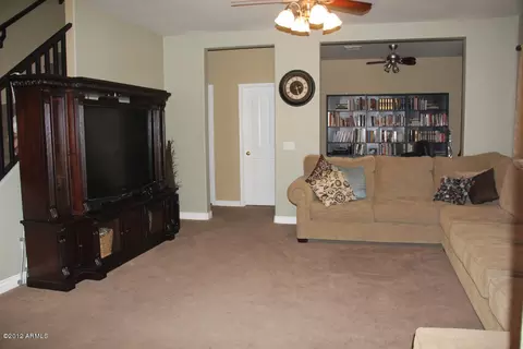 3746 E Constitution Ct, Gilbert, AZ 85296 photo 2