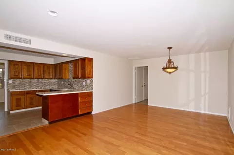 512 E Fairmont Dr, Tempe, AZ 85282 photo 9