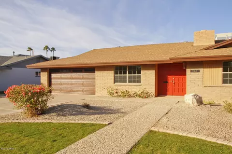 512 E Fairmont Dr, Tempe, AZ 85282 photo 2