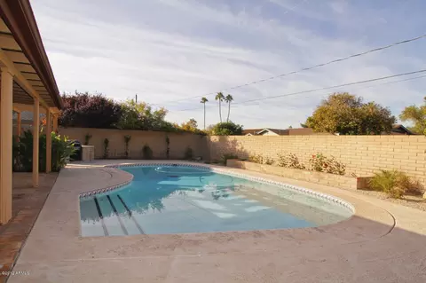 512 E Fairmont Dr, Tempe, AZ 85282 photo 5