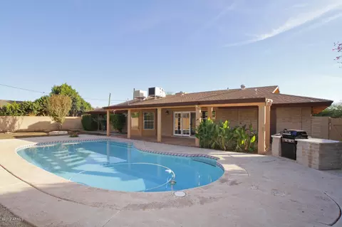 512 E Fairmont Dr, Tempe, AZ 85282 photo 4