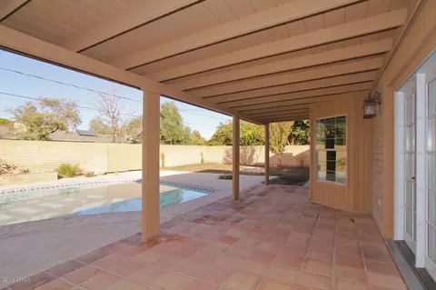512 E Fairmont Dr, Tempe, AZ 85282 photo 3