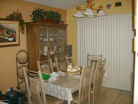 5217 S 8th Dr, Phoenix, AZ 85041 photo 4