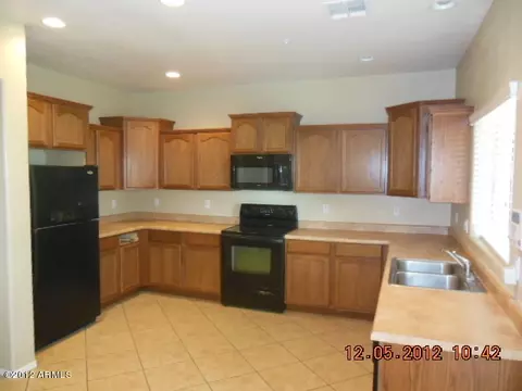 2895 S Granite St, Gilbert, AZ 85295 photo 2