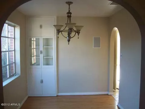 833 W Earll Dr, Phoenix, AZ 85013 photo 9