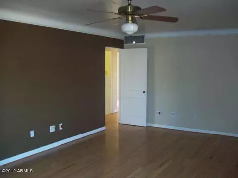 833 W Earll Dr, Phoenix, AZ 85013 photo 16