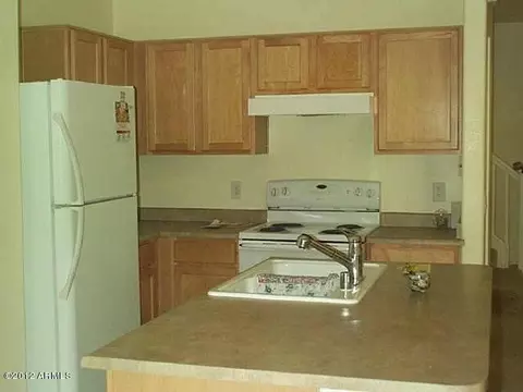 1419 E Mobile Ln, Phoenix, AZ 85040 photo 2