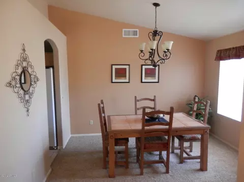 202 S Bronco Ln, Gilbert, AZ 85233 photo 2
